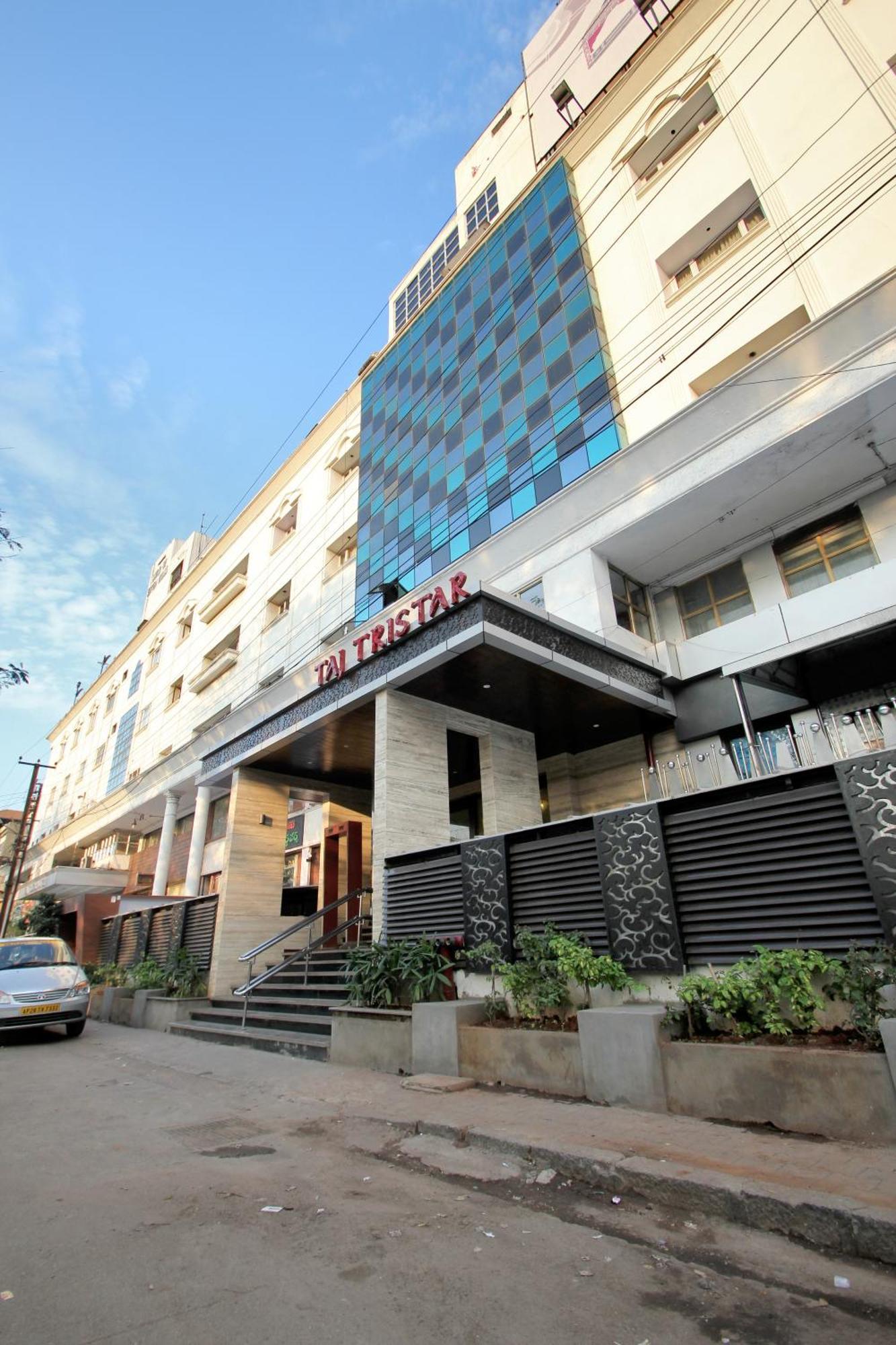 Taj Tristar Hotel Hyderabad Exterior foto